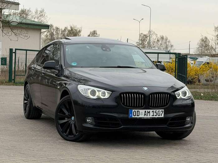 BMW 535, 3.0 l., hatchback