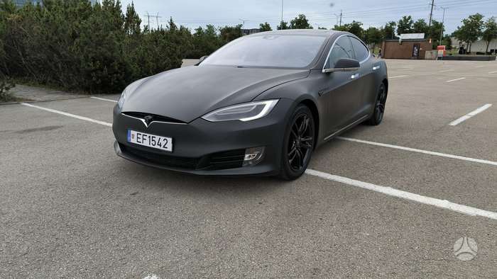 Tesla Model S, 70 kWh, hečbekas