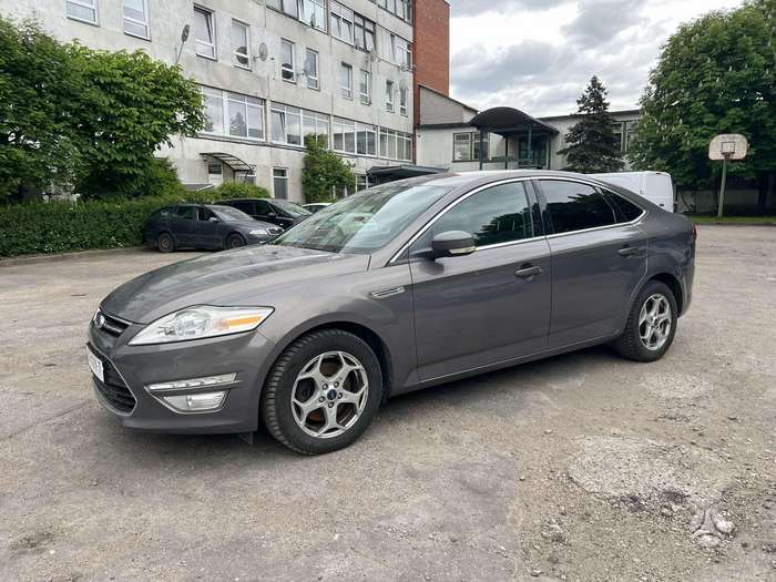 Ford Mondeo, 1.6 l., hatchback