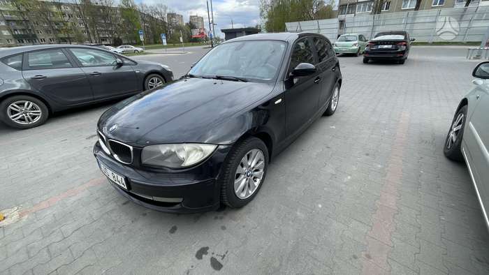 BMW 118, 2.0 l., hatchback