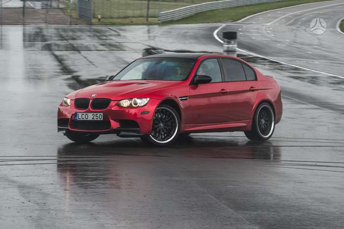 BMW M3, 4.0 l., Седан