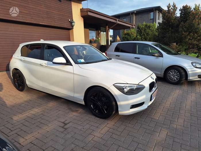 BMW 118, 2.0 l., hatchback