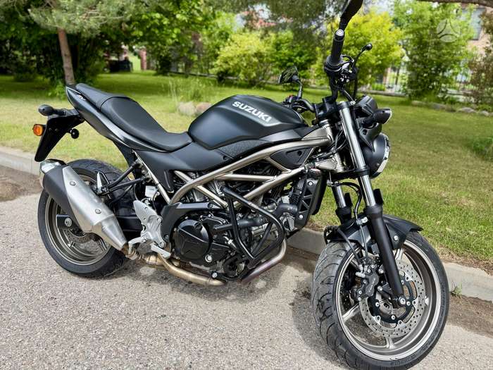 Suzuki SV 650cc, street / classic