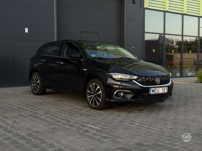 Fiat Tipo, 1.6 l., hatchback