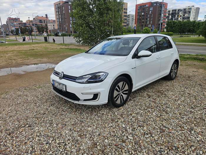 Volkswagen Golf, 36 kWh, hatchback
