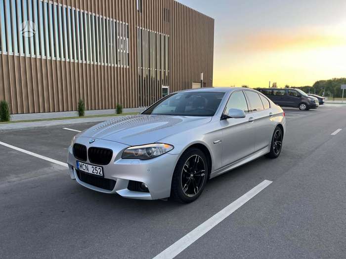 BMW 520, 2.0 l., Седан