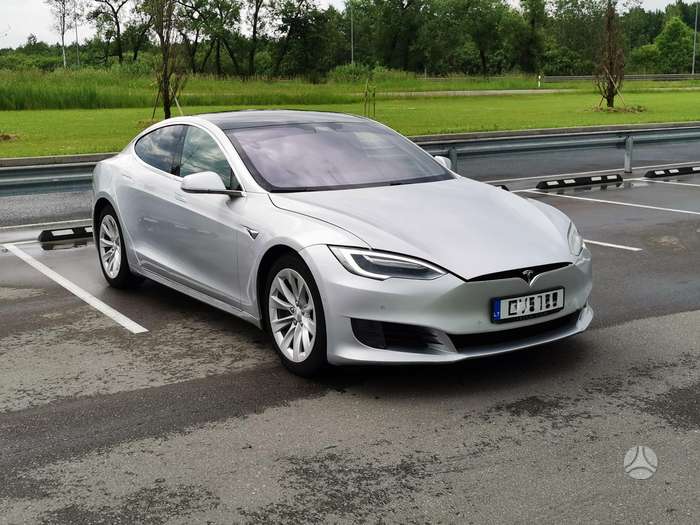 Tesla Model S, 75 кВт·ч, Хэтчбек