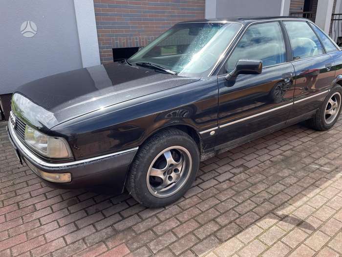 Audi 90, 2.2 l., Седан