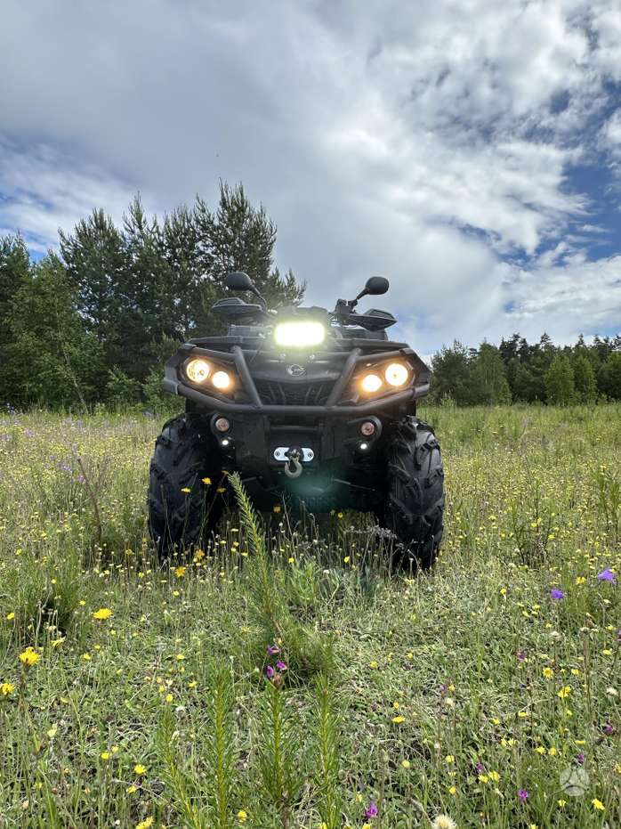 Can-Am Outlander 1000cc, atv / quad