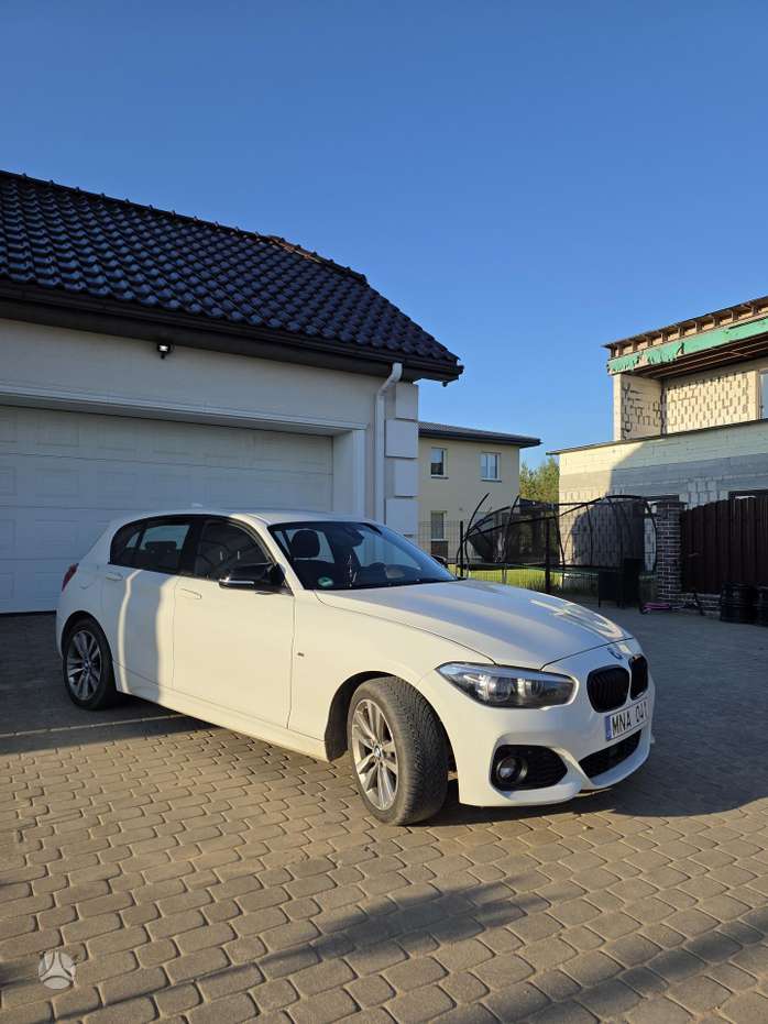 BMW 120, 2.0 l., Хэтчбек