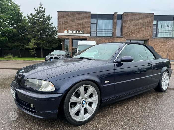 BMW 323, convertible