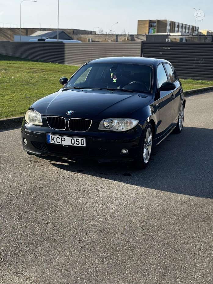 BMW 120, 2.0 l., Хэтчбек