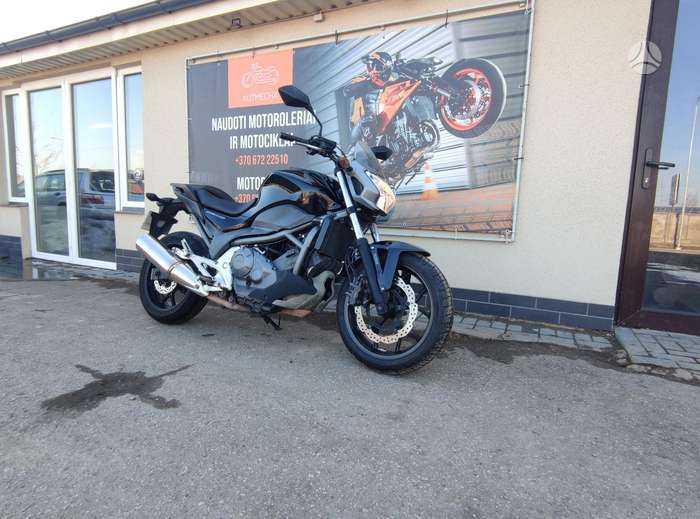 Honda NC 700cc, street / classic