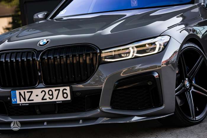 BMW 730, 3.0 l., Седан