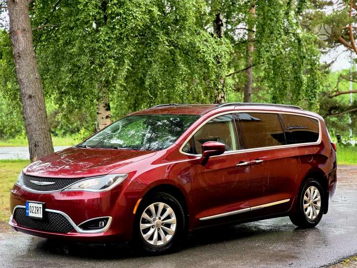 Chrysler Pacifica, 3.6 l., Минивэн