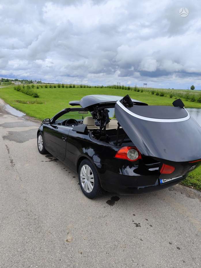 Volkswagen Eos, 2.0 l., convertible