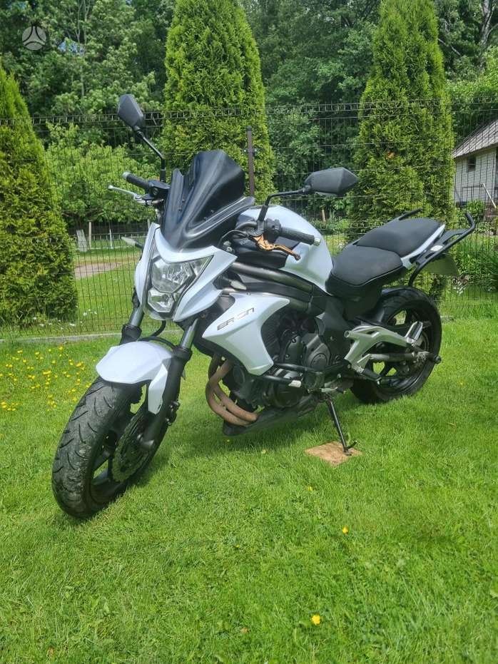 Kawasaki ER 650cc, street / classic