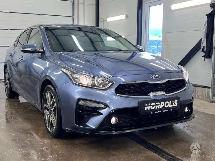 Kia Ceed, 1.6 l., Седан