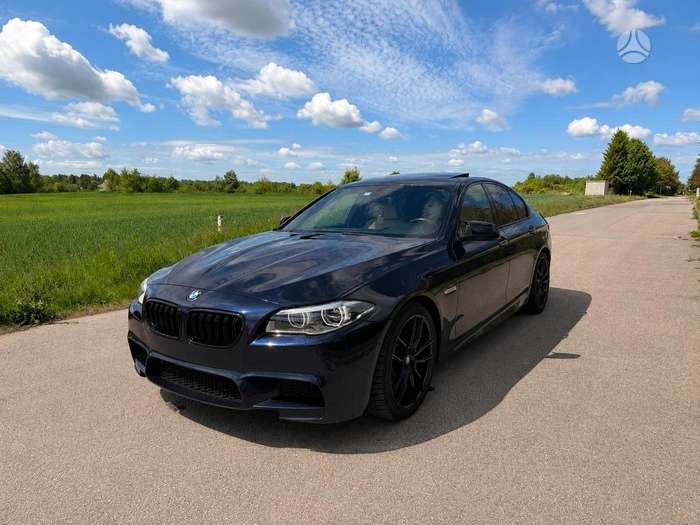 BMW 528, 2.0 l., Седан