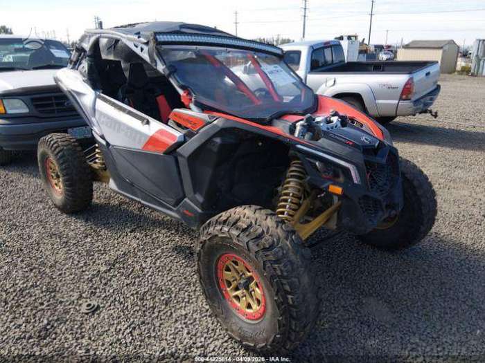 Can-Am Maverick 3000cc, superbikes