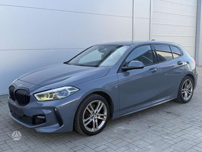 BMW 120, 2.0 l., hatchback