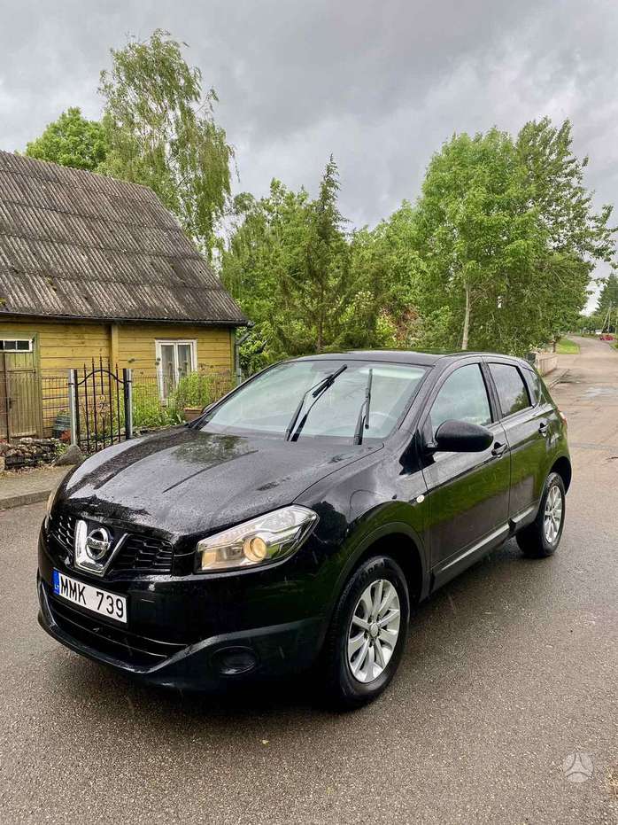 Nissan Qashqai, 1.5 l., off-road / crossover