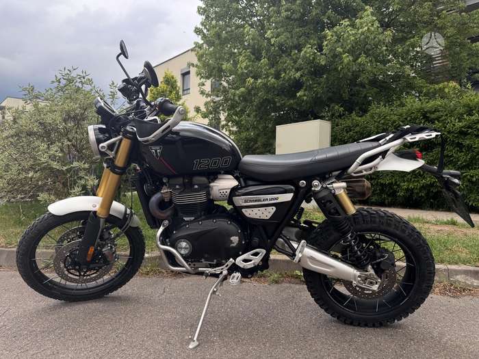 Triumph Scrambler 1200cc, enduro / adventure