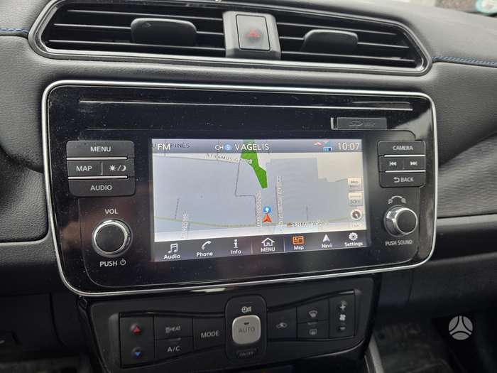 Nissan Leaf, Универсал