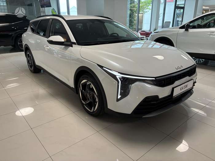 Kia K4, 1.6 l., Универсал