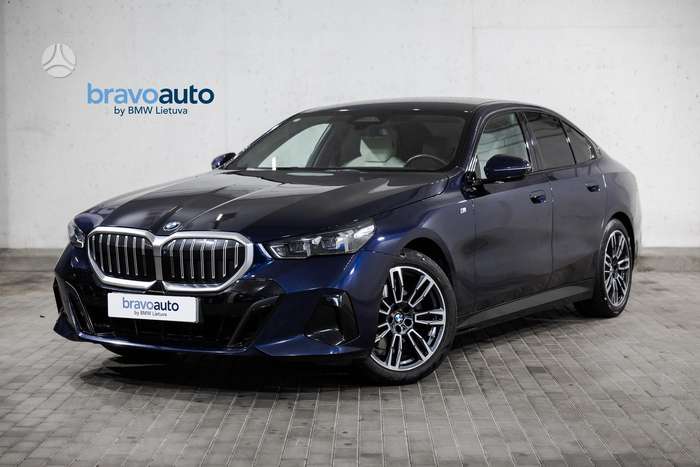 BMW 520, 2.0 l., Седан