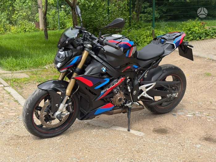 BMW S 1000 R, street / classic