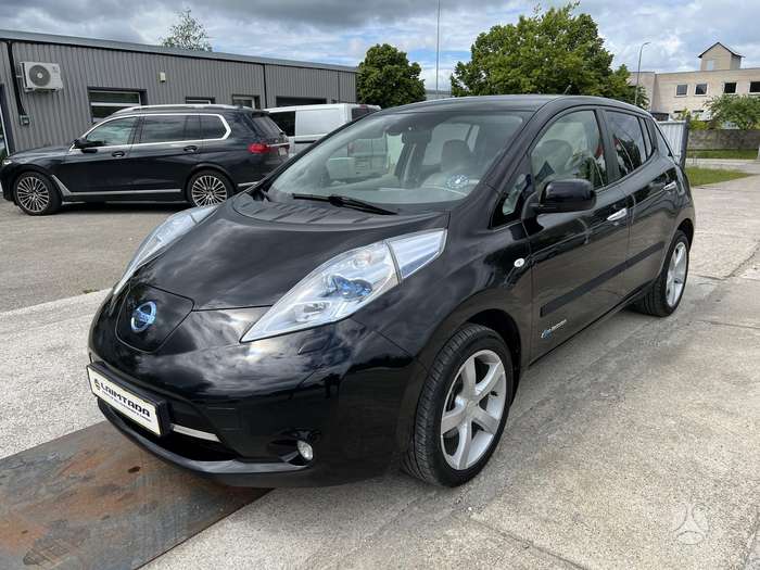 Nissan Leaf, hečbekas