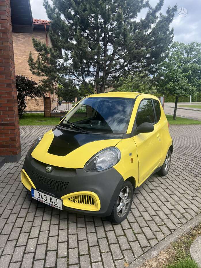 Zhidou KWB, 18 kWh, hatchback