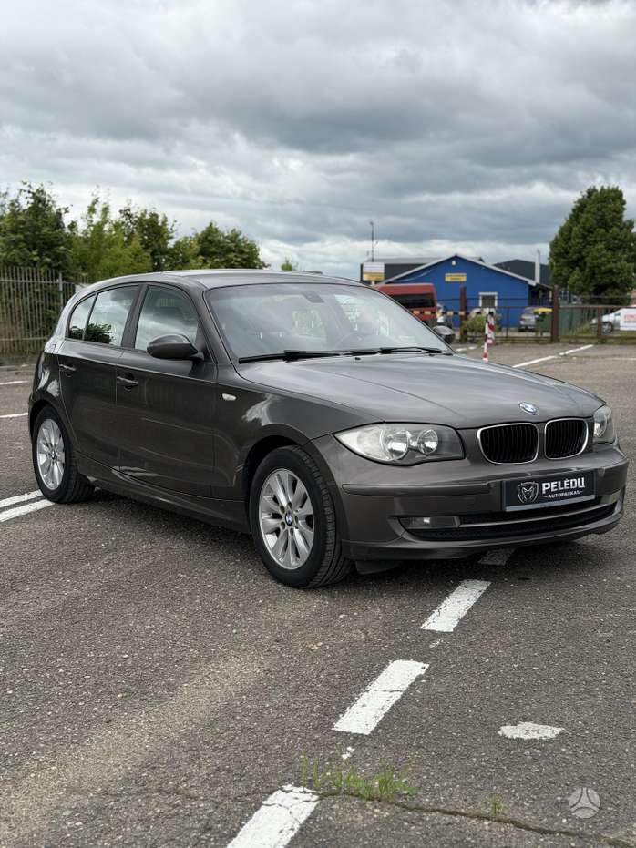 BMW 118, 2.0 l., Хэтчбек