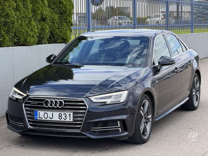 Audi A4, 2.0 l., Седан