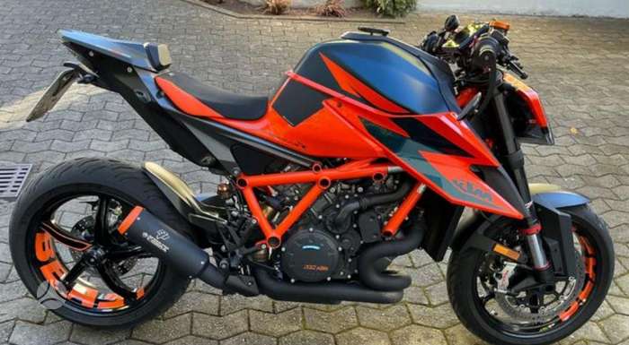 KTM Super Duke, street / classic
