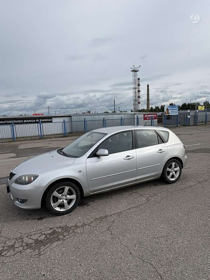 Mazda 3, 1.6 l., hatchback