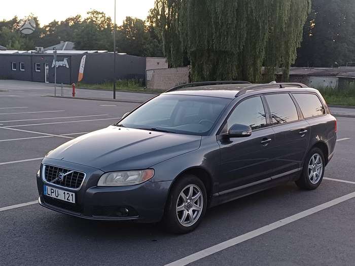 Volvo V70, 2.0 l., Универсал