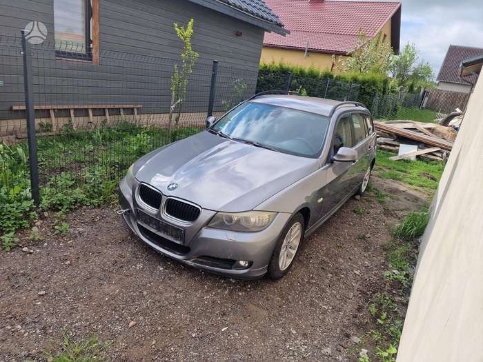BMW 320, 2.0 l., wagon