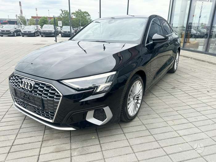 Audi A3, 1.0 l., Седан