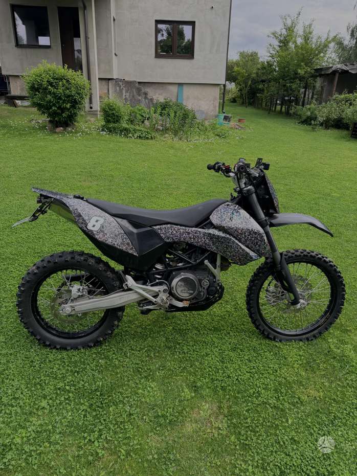 KTM Enduro 690cc, enduro / adventure