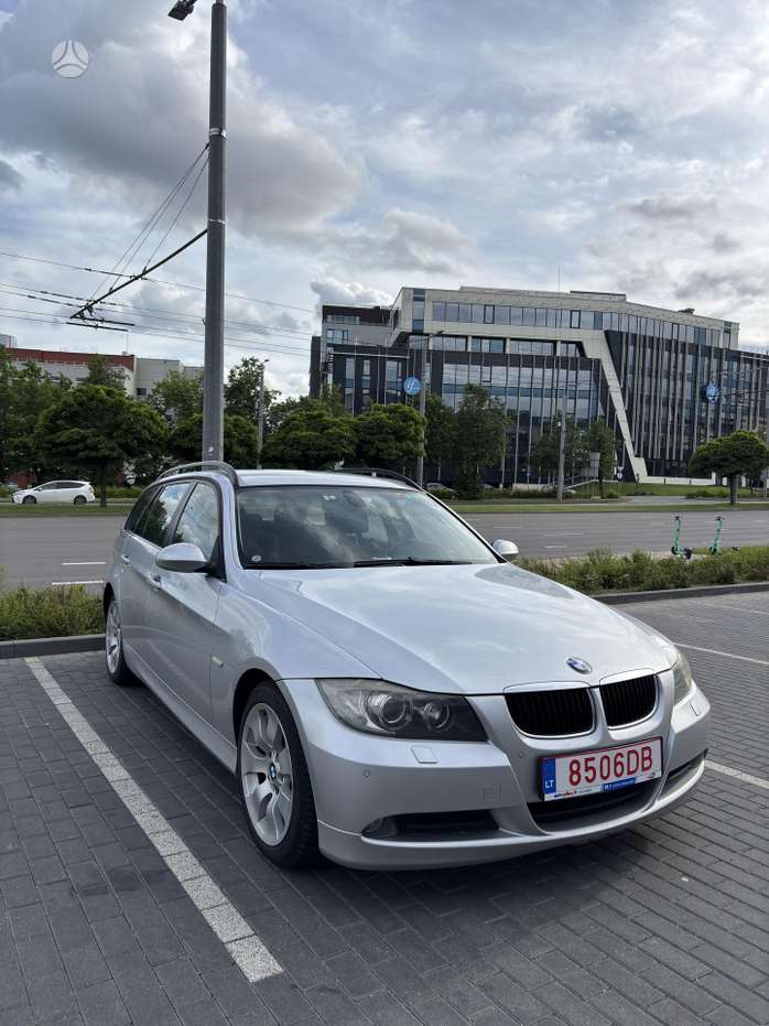 BMW 320, 2.0 l., Универсал