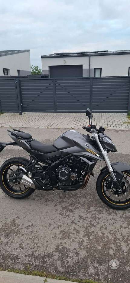 VOGE 500R 500cc, street / classic