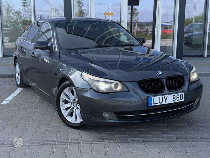 BMW 525, 3.0 l., Седан