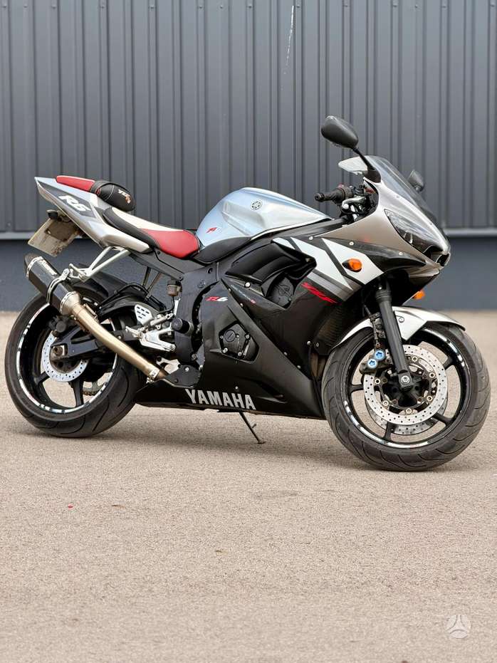 Yamaha R6, superbikes