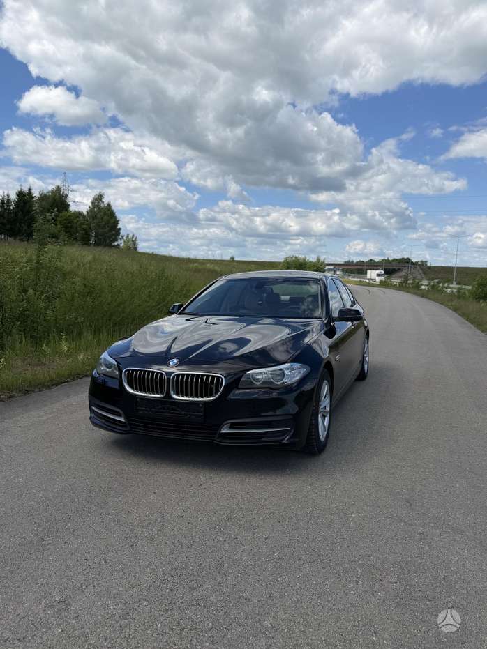 BMW 528, 2.0 l., Седан
