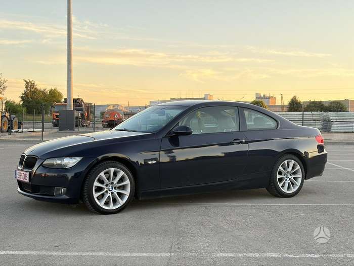 BMW 325, 3.0 l., coupe