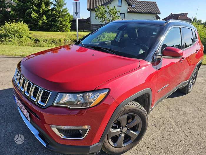 Jeep Compass, 2.4 l., off-road / crossover