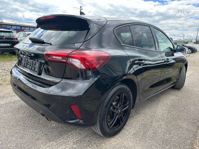 Ford Focus, 1.0 l., hatchback