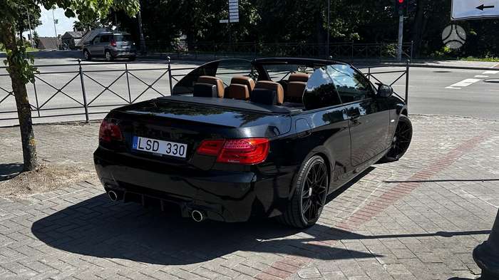 BMW 330, 3.0 l., Кабриолет